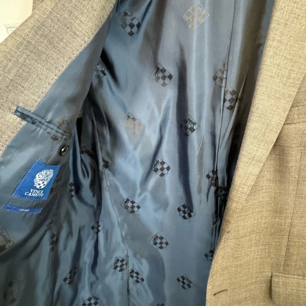 Vince Camuto Gray High End Suit Jacket Men’s 42R Silk Wool Blend MINTY